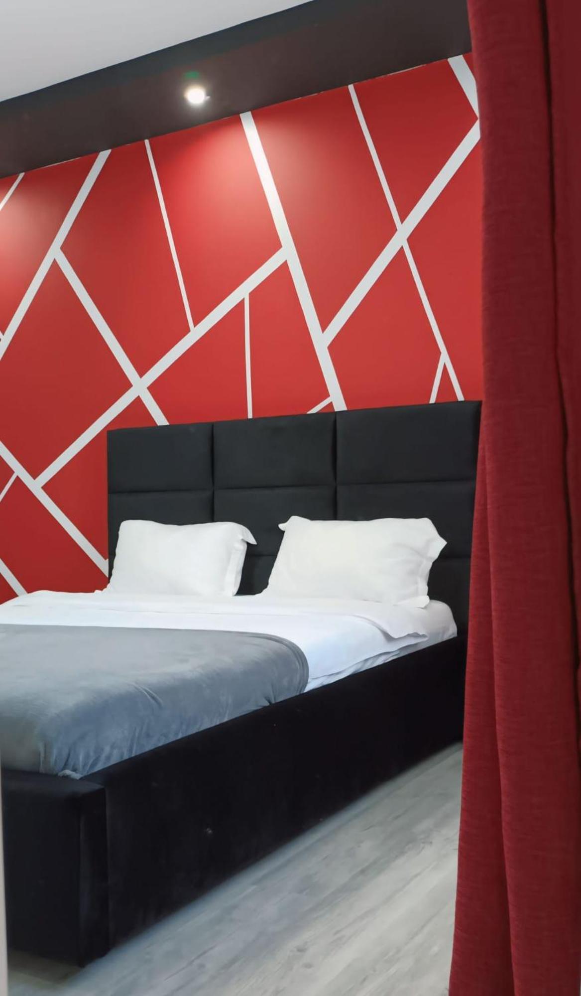 Studio Central Hunedoara Luaran gambar